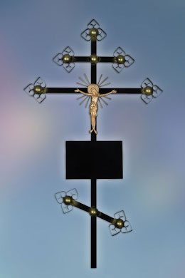 Metal cross “Golden”